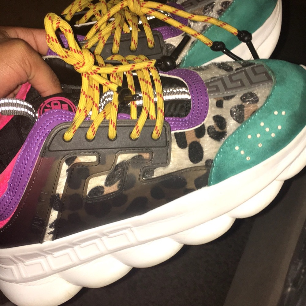 Versace Chain Reaction (size 42)